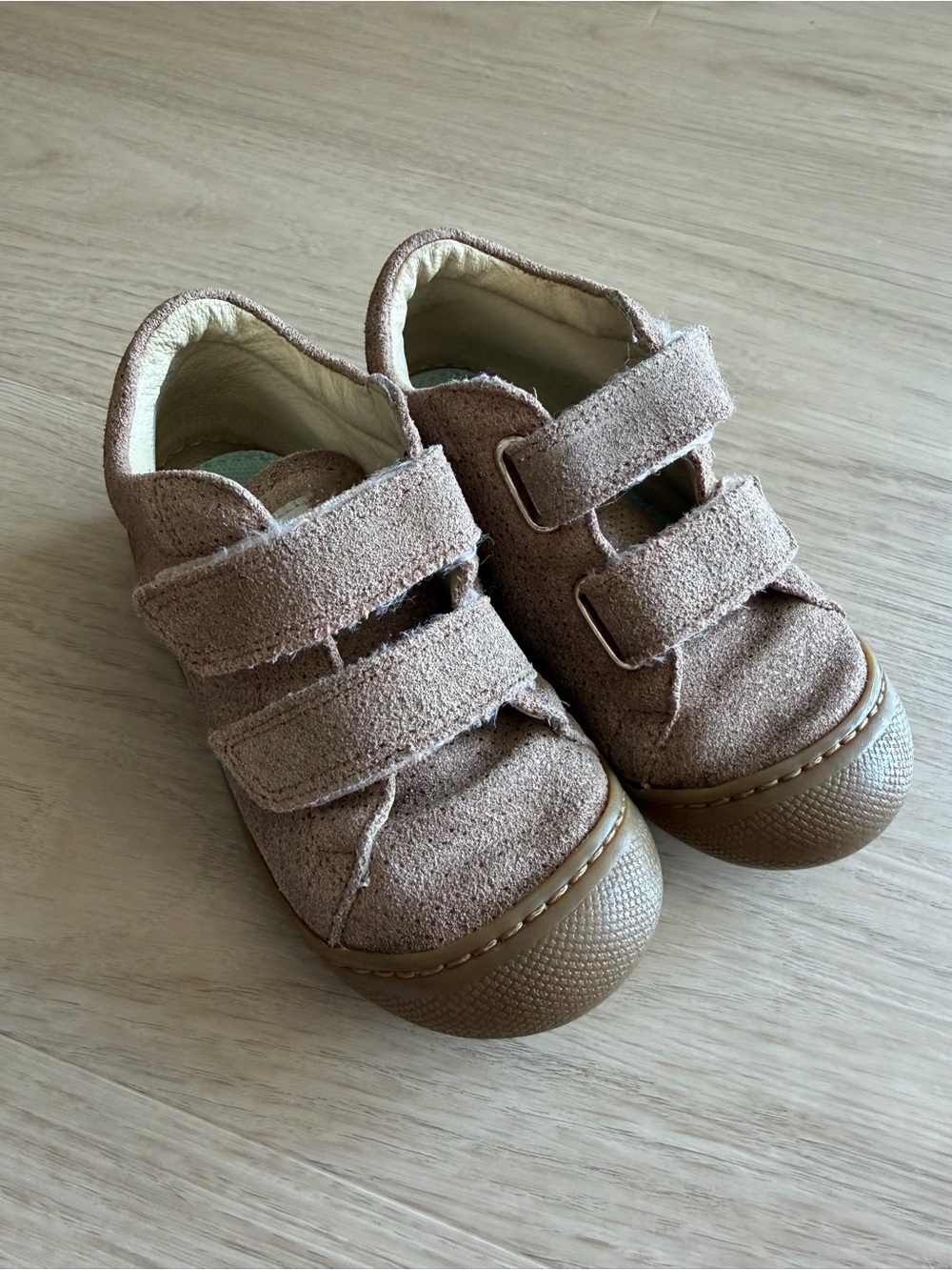 Naturino Shoes Size 25 EU